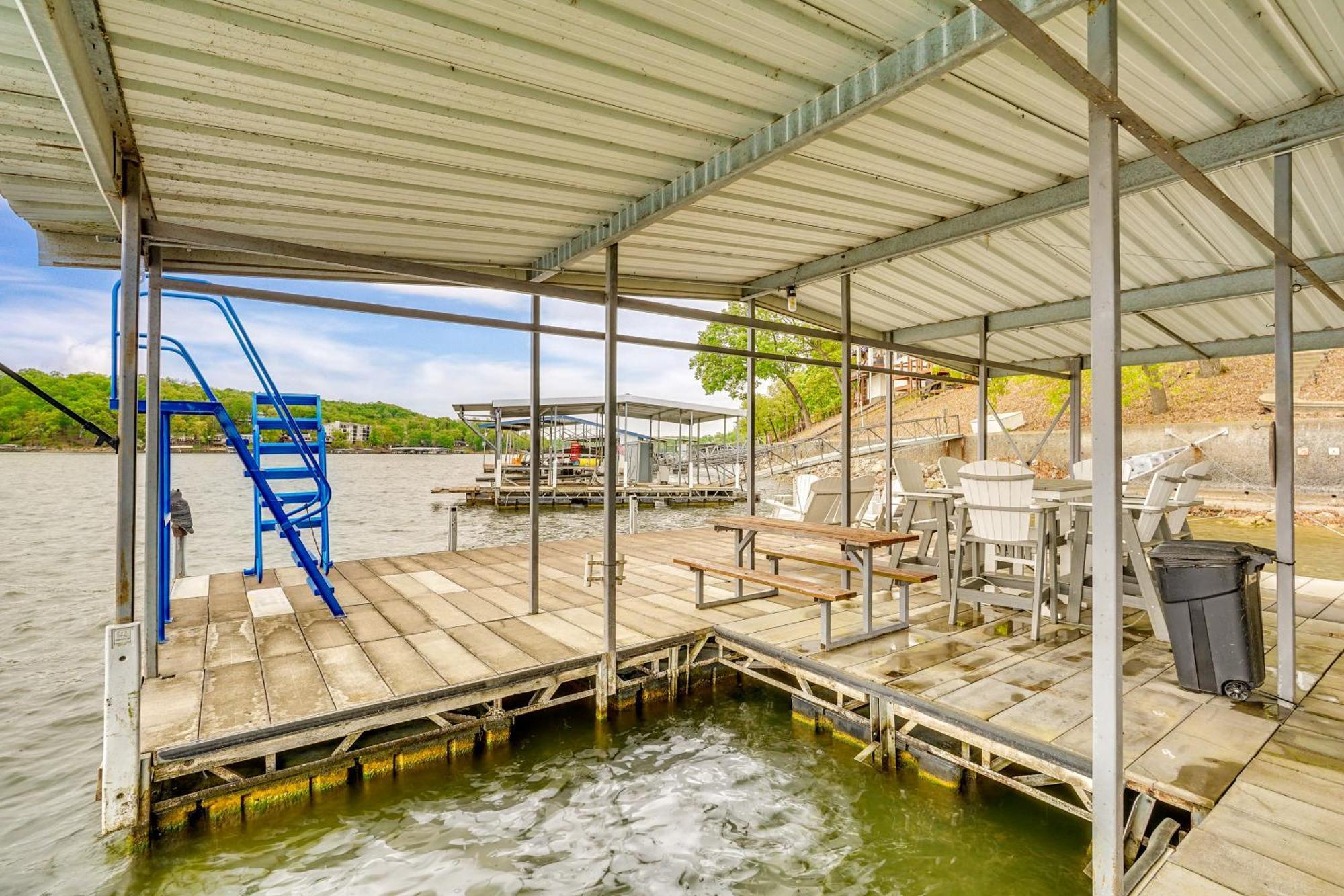 Townhouse With Shared Dock On Lake Of The Ozarks! エクステリア 写真